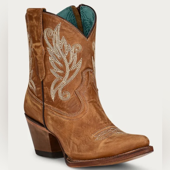 Corral Shoes - CORRAL GOLDEN EMBROIDERY WOMENS ANKLE BOOTS